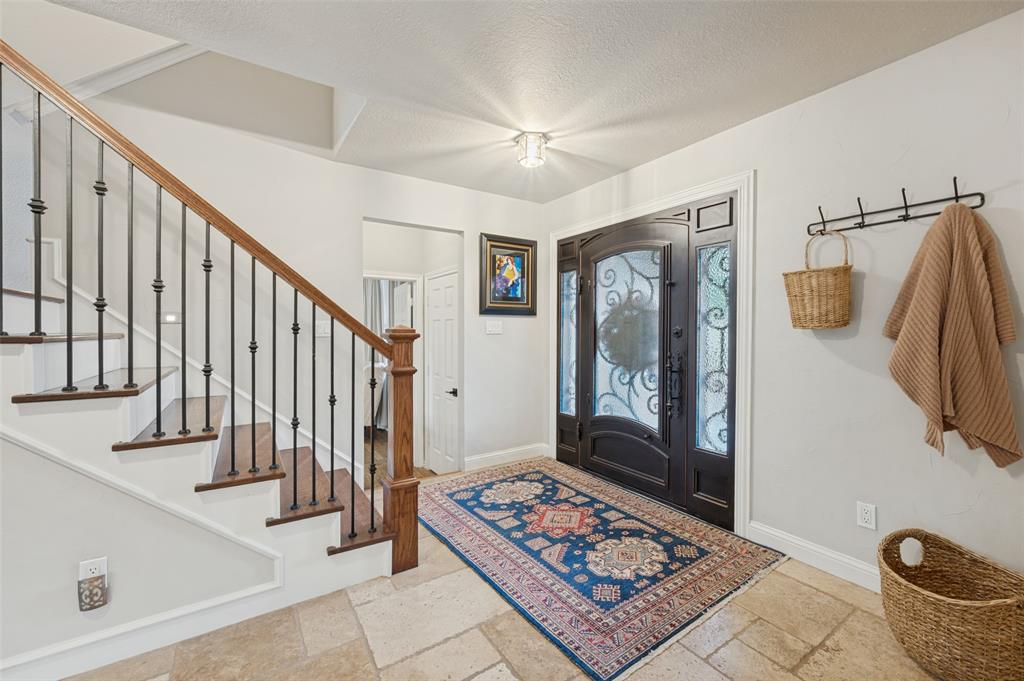 1481 Rolling Acres Drive Property Photo 3