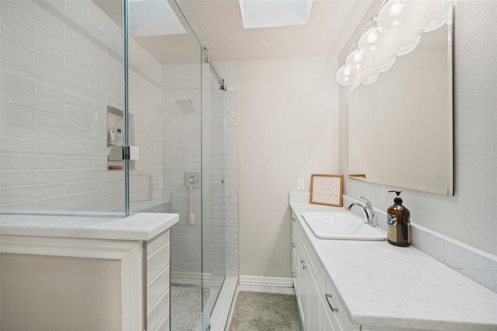 1481 Rolling Acres Drive Property Photo 20