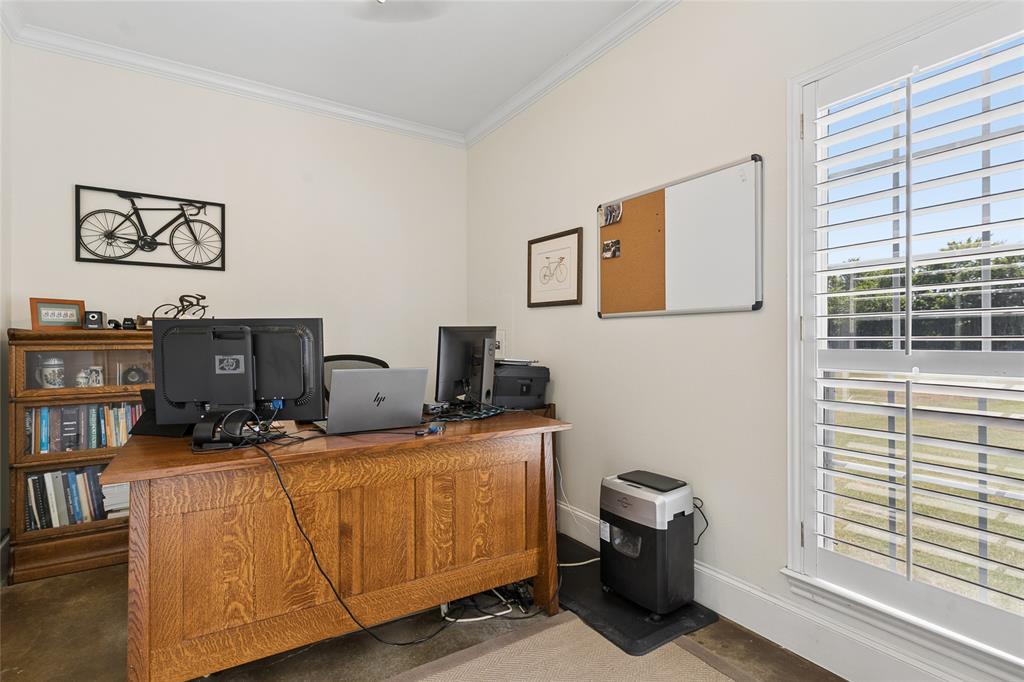 4030 Weston Road Property Photo 24