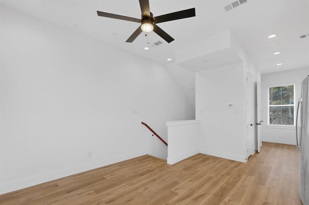 2226 Shea Road 105 Property Photo 6