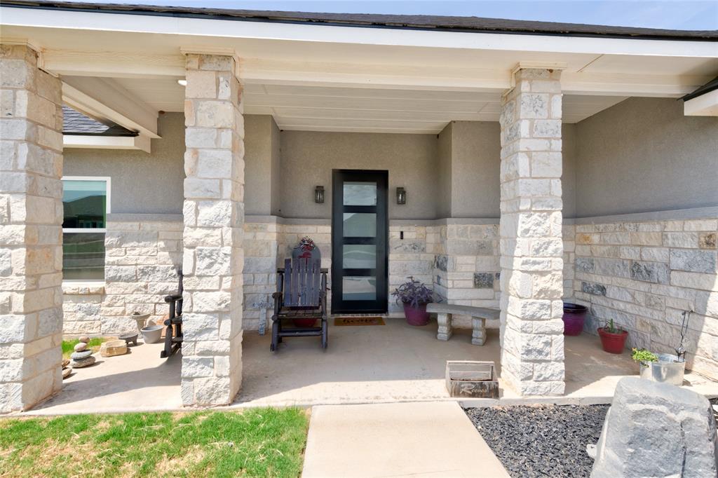 128 Hawker Lane Property Photo 6