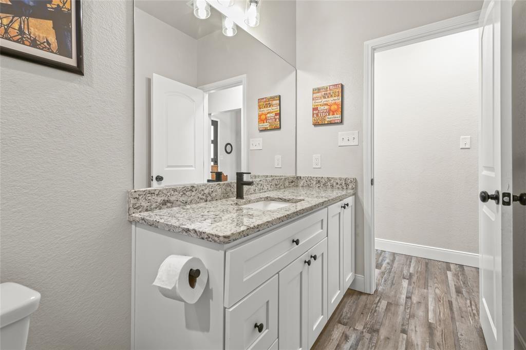 128 Hawker Lane Property Photo 33
