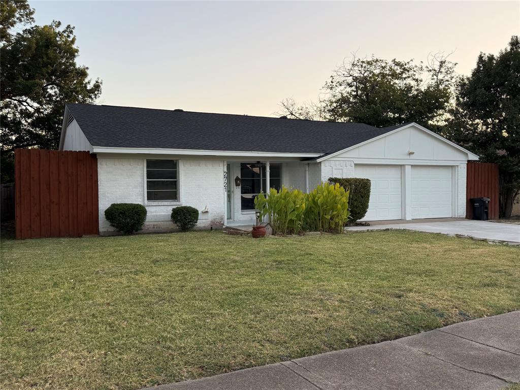 2721 Westview Drive Property Photo 1