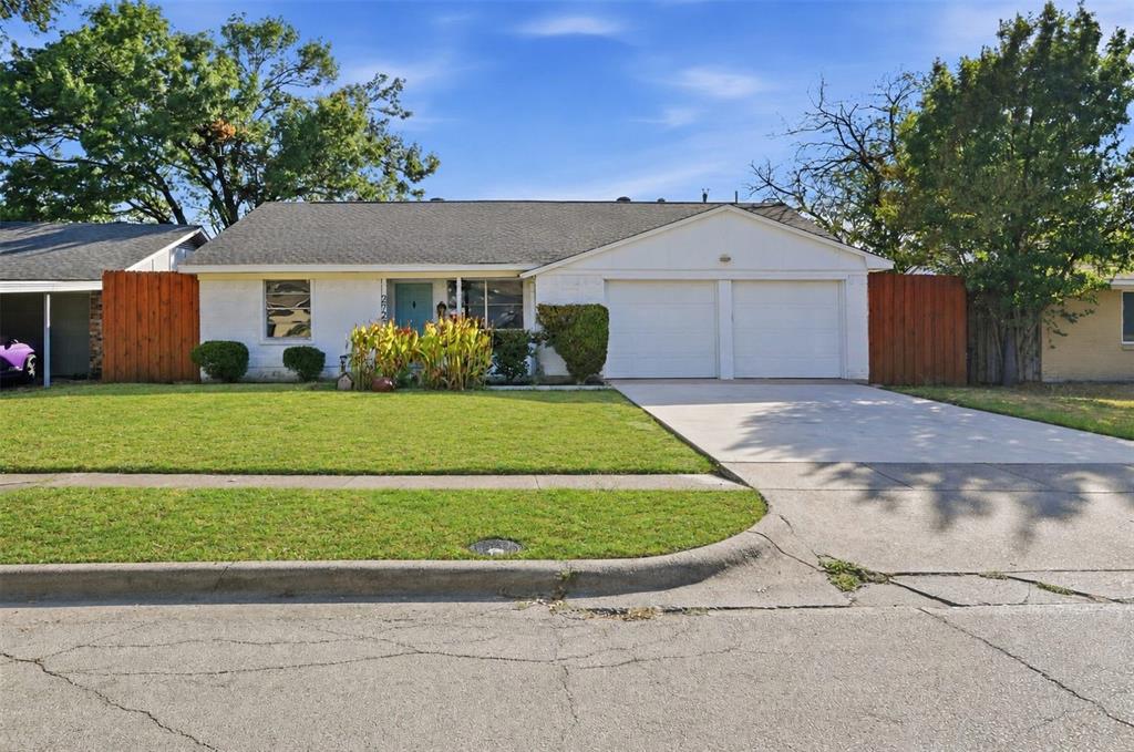 2721 Westview Drive Property Photo 1