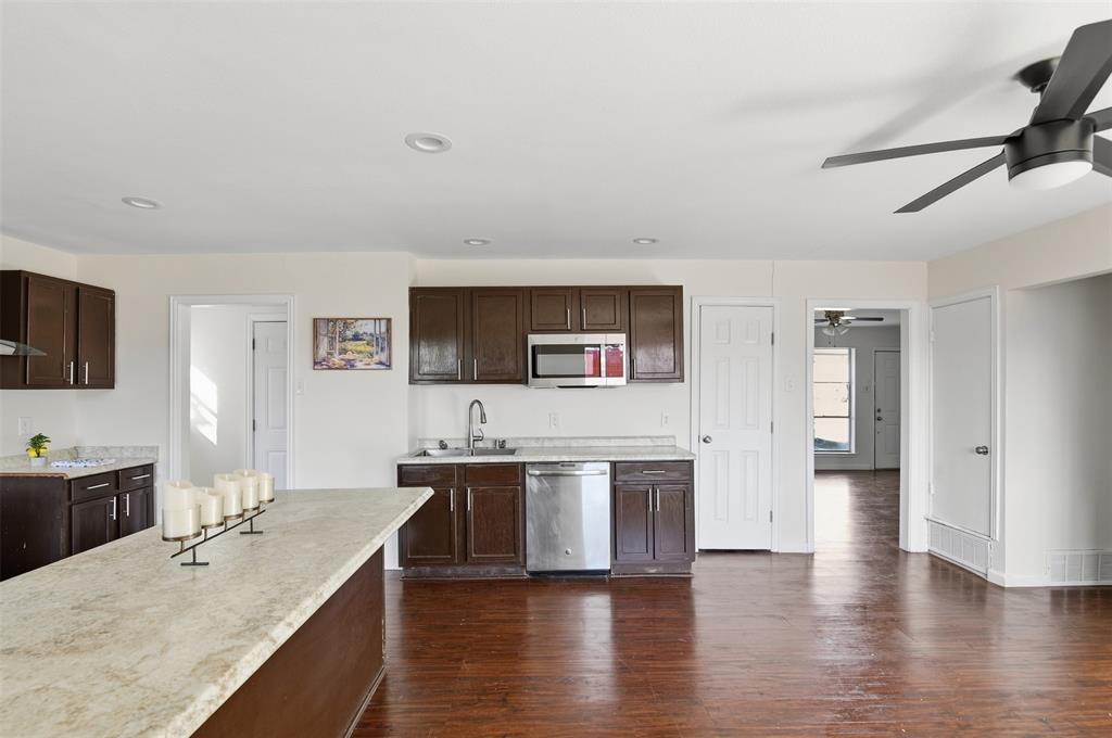 2721 Westview Drive Property Photo 14