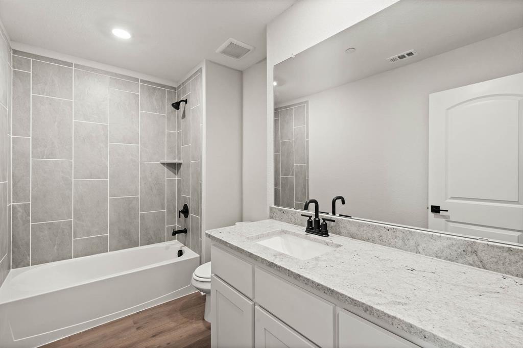 425 Mb's Way Property Photo 7
