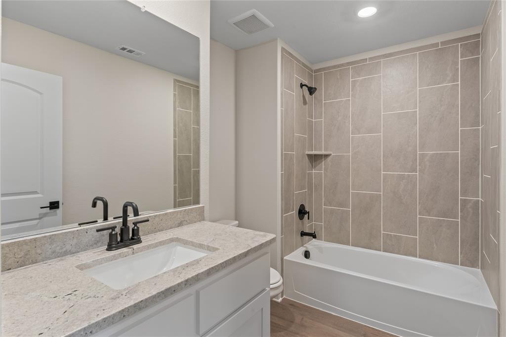 419 Mb's Way Property Photo 7