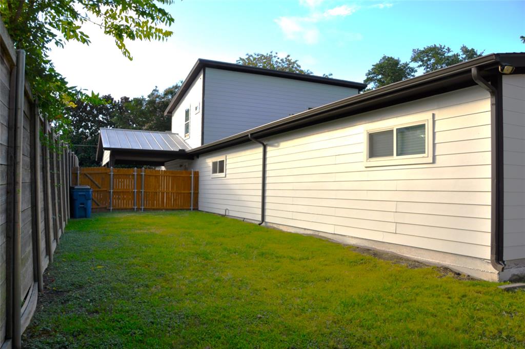 8722 Angora Street Property Photo 36