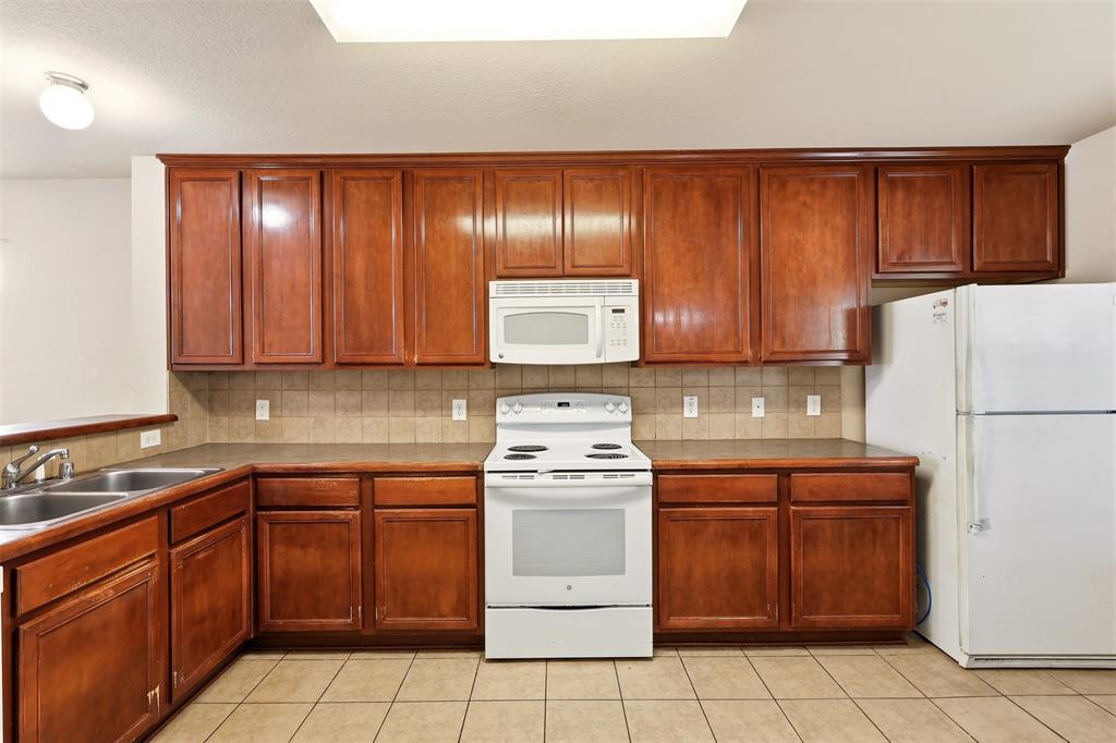 3528 Kimberly Lane Property Photo 6