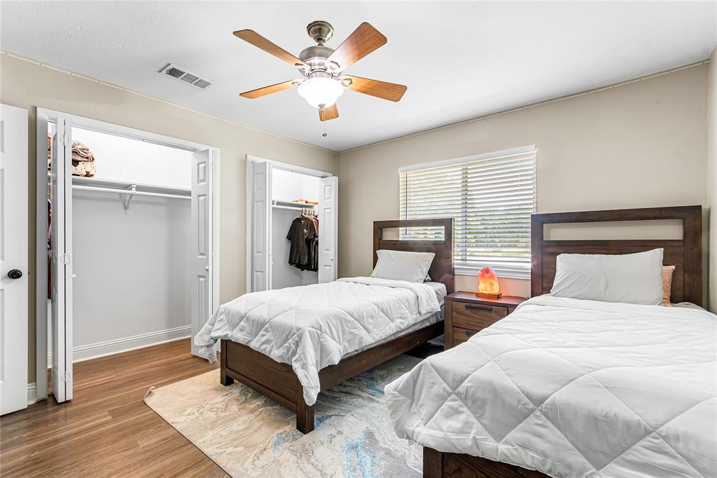 436 Ball Street Property Photo 13