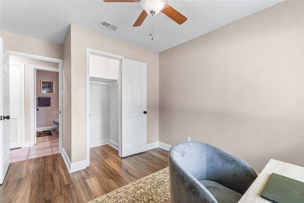 436 Ball Street Property Photo 14