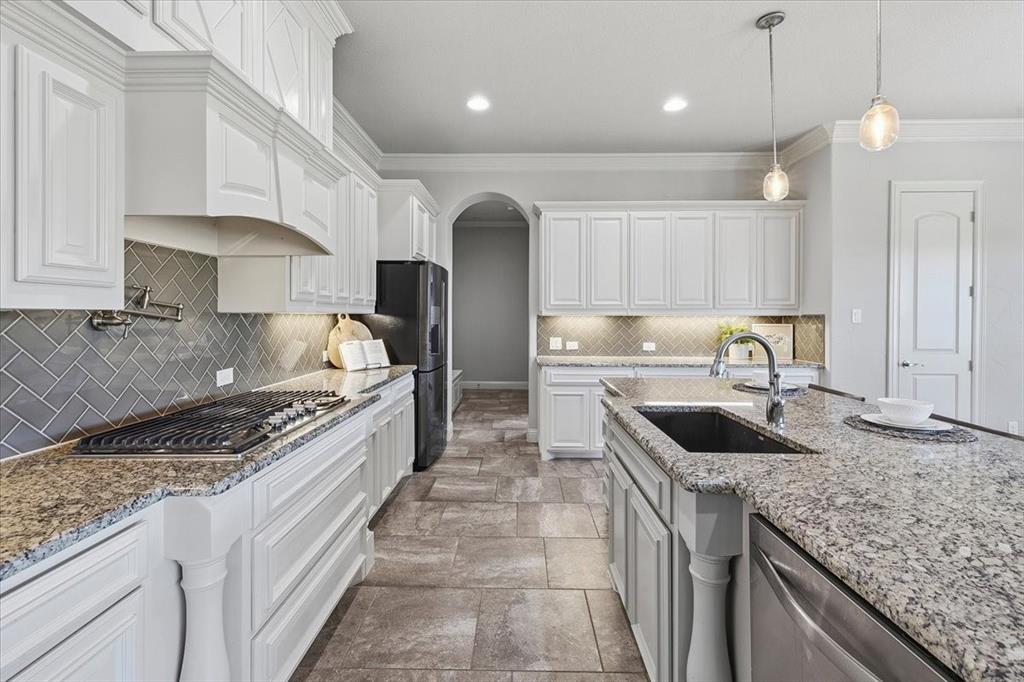 12408 Villa Milano Drive Property Photo 14