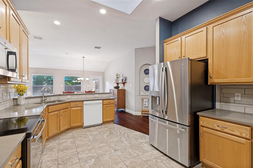 10914 Turtle Creek Lane Property Photo 6