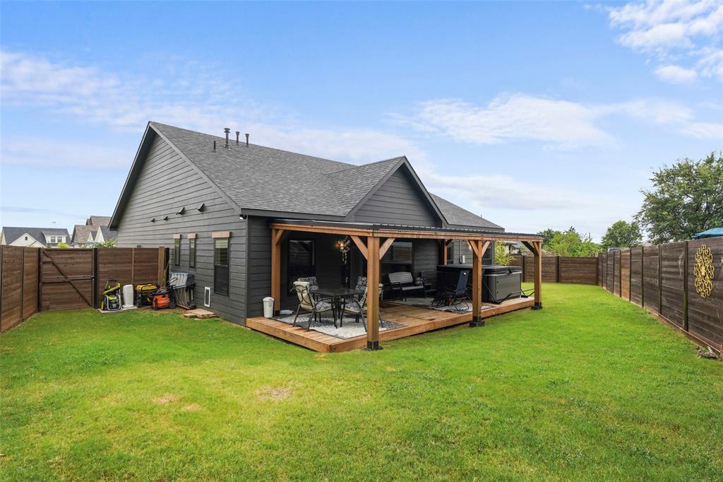 4930 Dry Creek Road Property Photo 3
