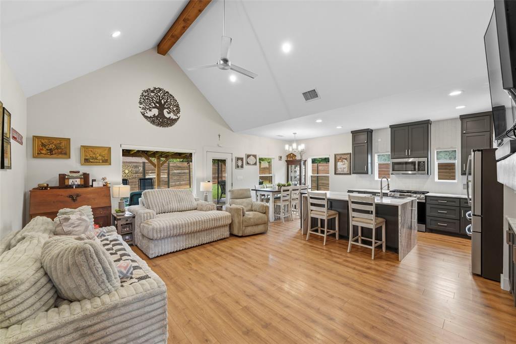 4930 Dry Creek Road Property Photo 12