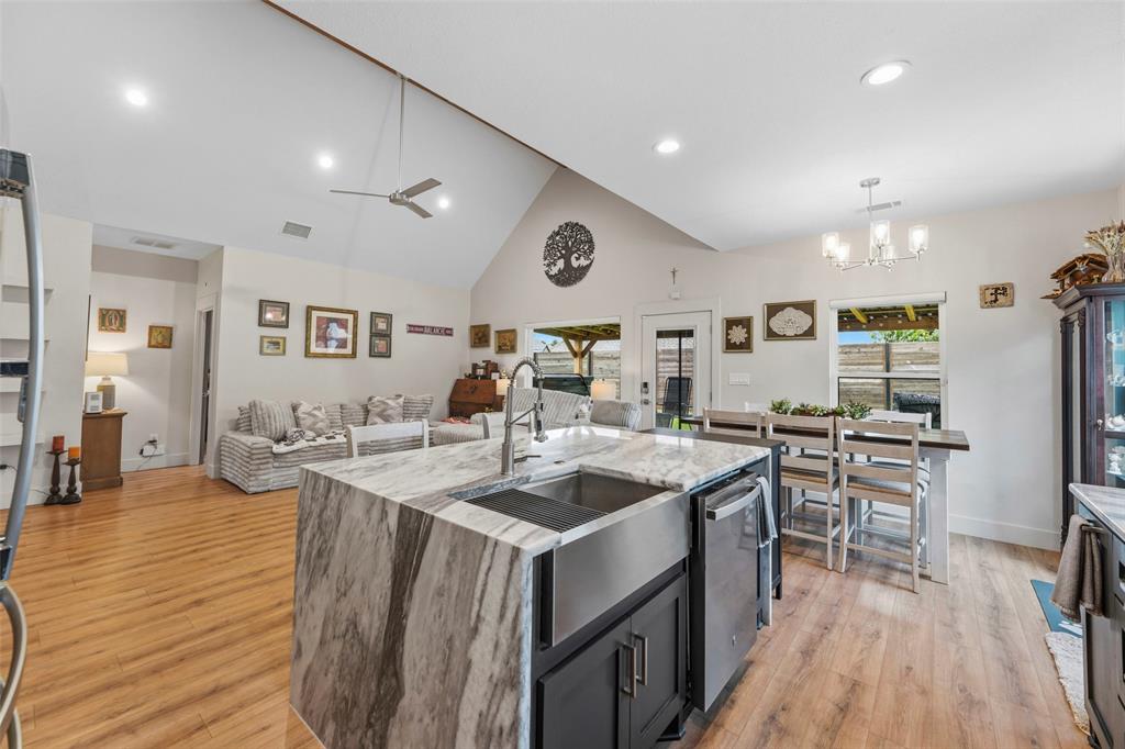 4930 Dry Creek Road Property Photo 14