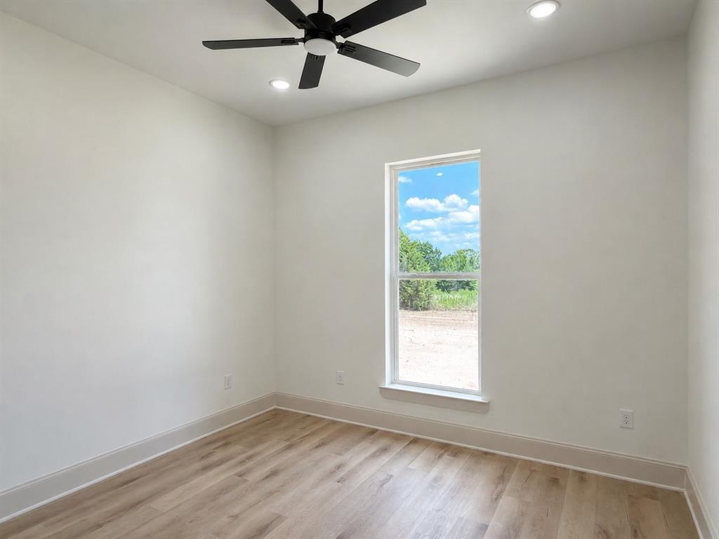 17038 Woodcrest Circle Property Photo 20