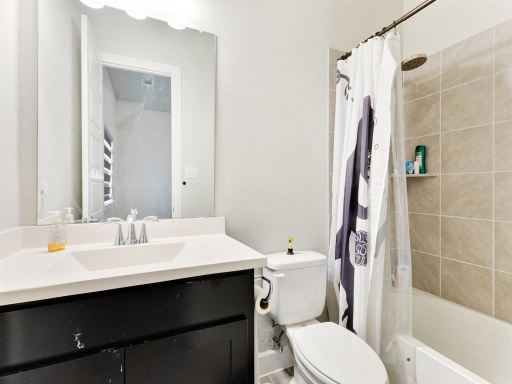 3204 Julian Street Property Photo 23