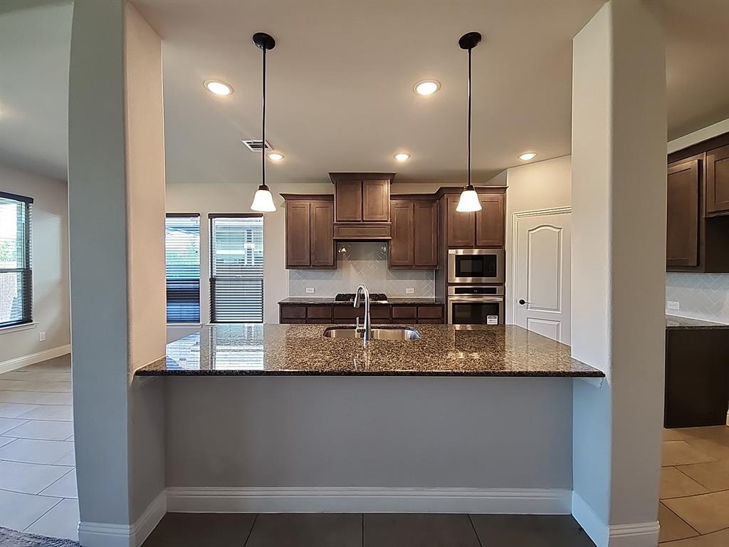 1420 Milton Lane Property Photo 4