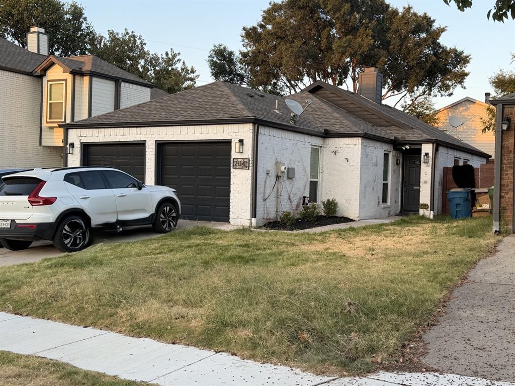2041 Mallard Drive Property Photo 1