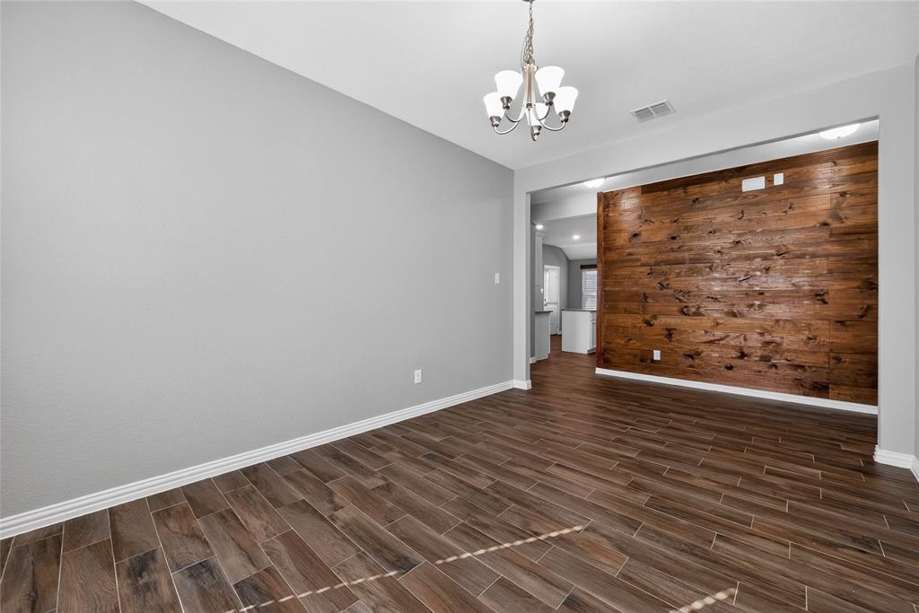1203 Timberfalls Drive Property Photo 10
