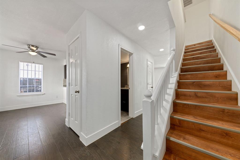 4624 San Jacinto Street D Property Photo 8