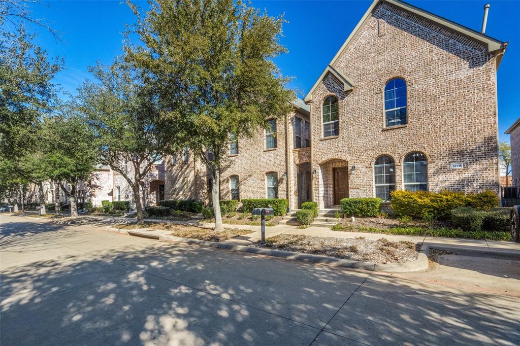 5778 Grosseto Drive Property Photo 1