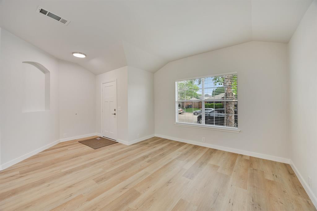 7127 Larkin Drive Property Photo 2