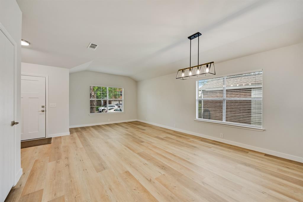 7127 Larkin Drive Property Photo 4