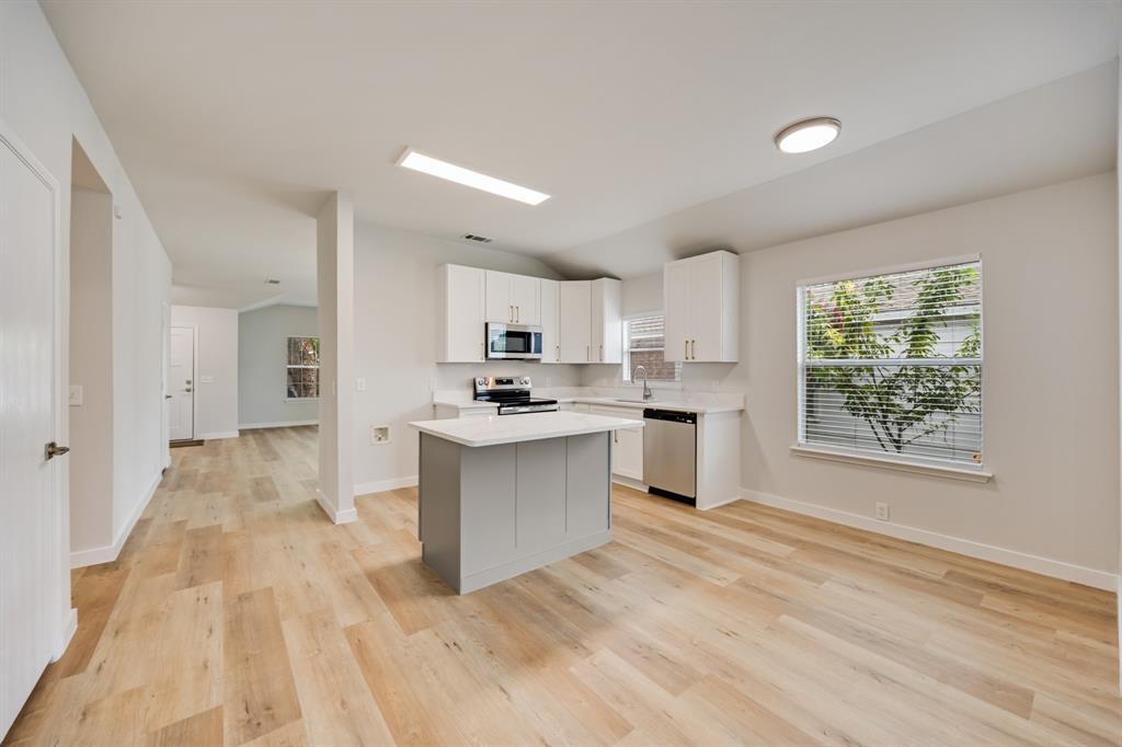 7127 Larkin Drive Property Photo 8
