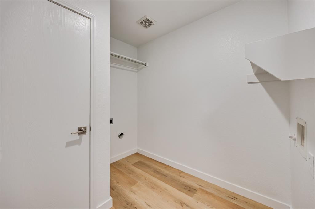 7127 Larkin Drive Property Photo 21