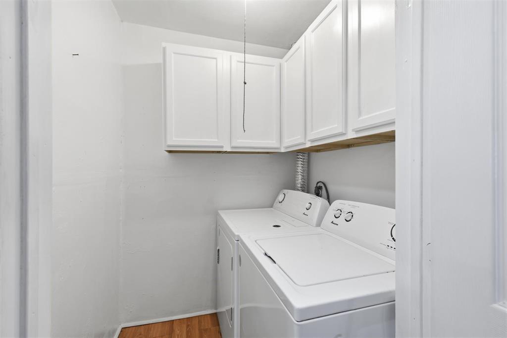 242 W Cober Drive Property Photo 16