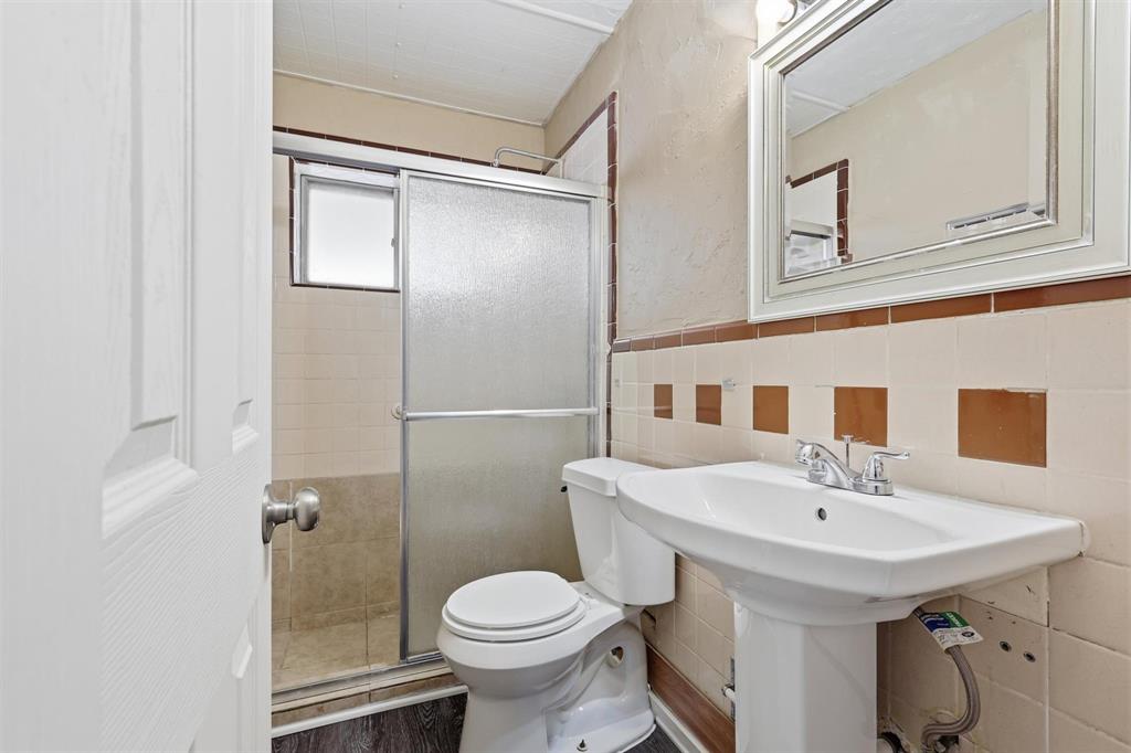 242 W Cober Drive Property Photo 18