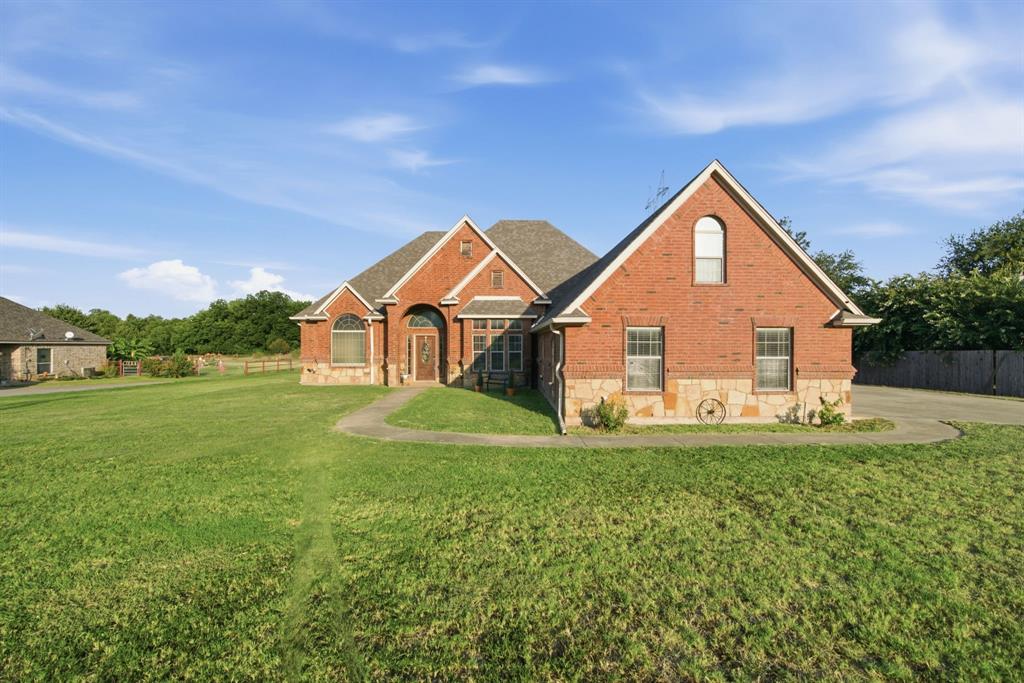 148 Fossil Rock Drive Property Photo 1