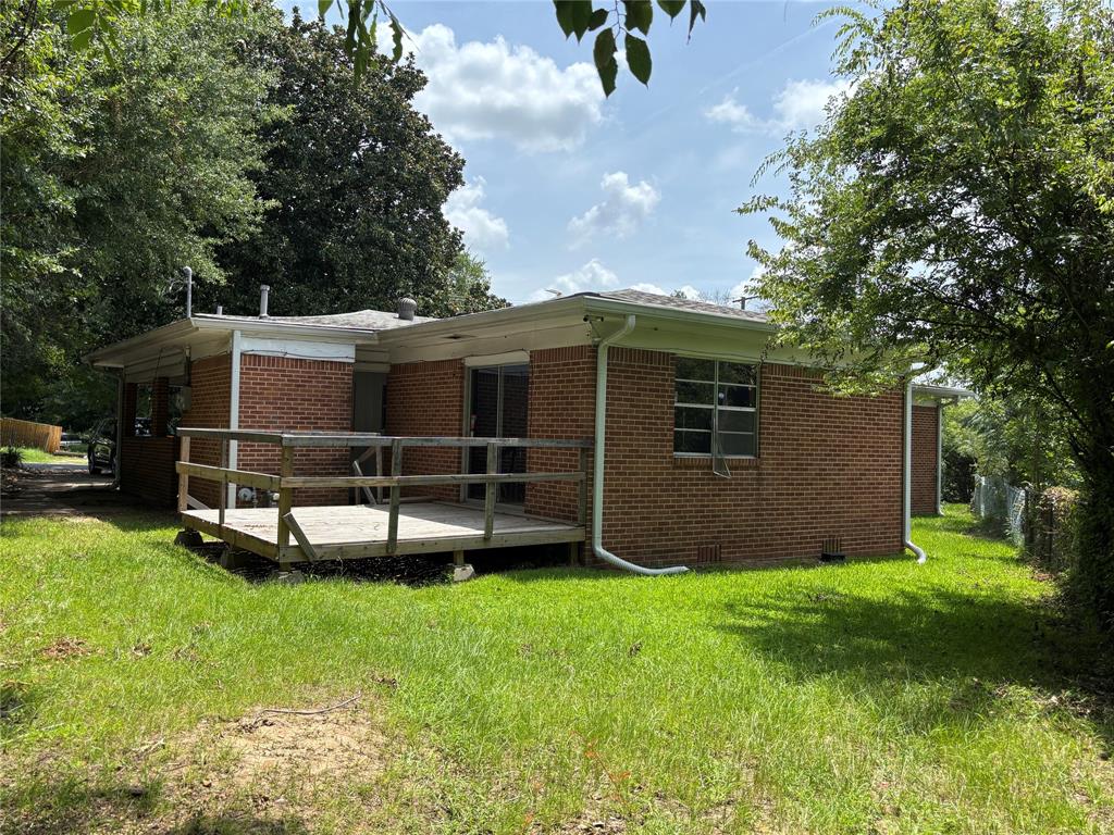 6150 Rightway Boulevard Property Photo 11