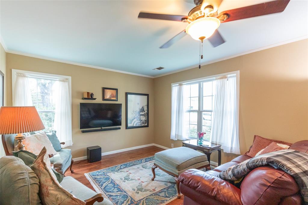 4082 Potomac Avenue Property Photo 5