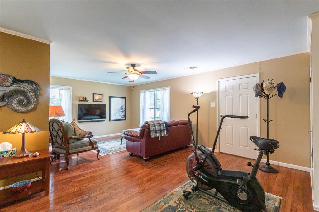 4082 Potomac Avenue Property Photo 8