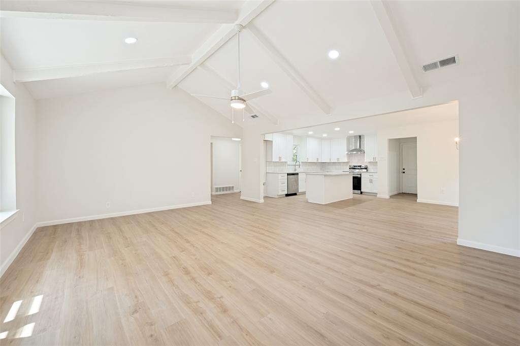2904 Steve Drive Property Photo 6
