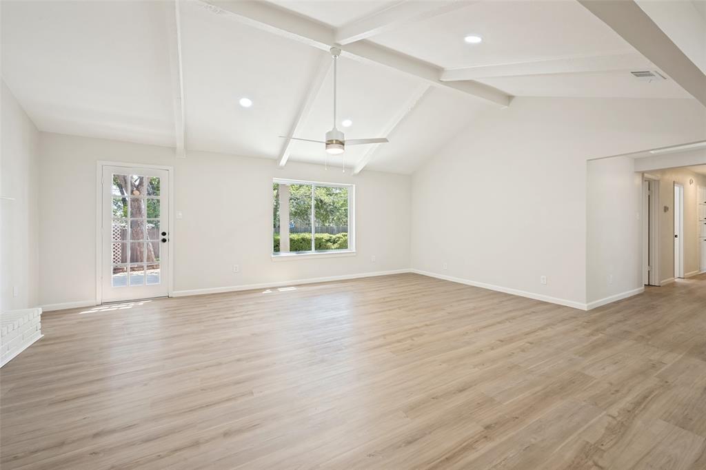 2904 Steve Drive Property Photo 7