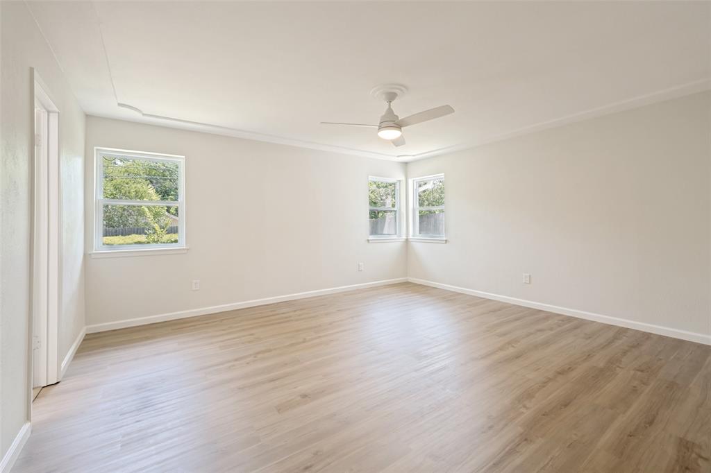 2904 Steve Drive Property Photo 12