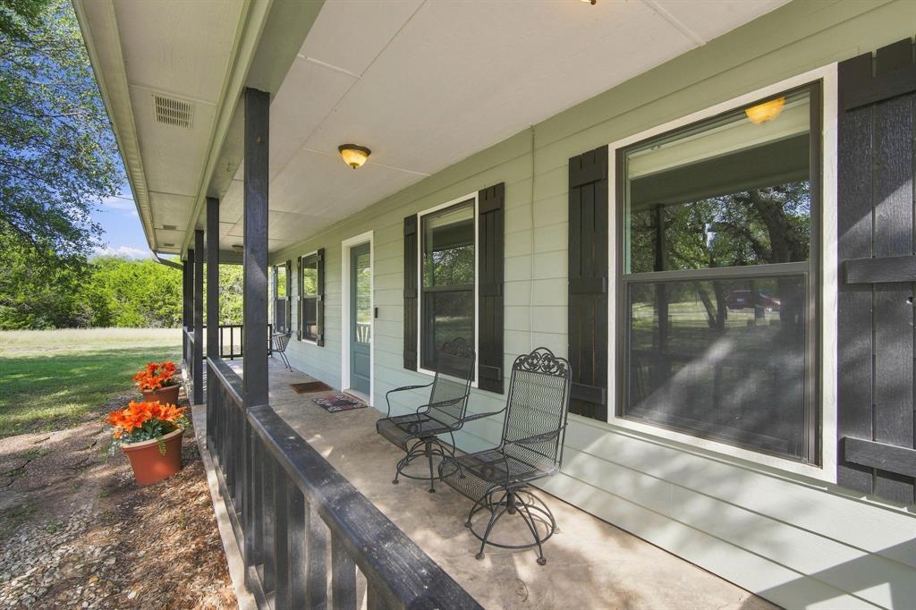 125 Deer Shadow Circle Property Photo 3