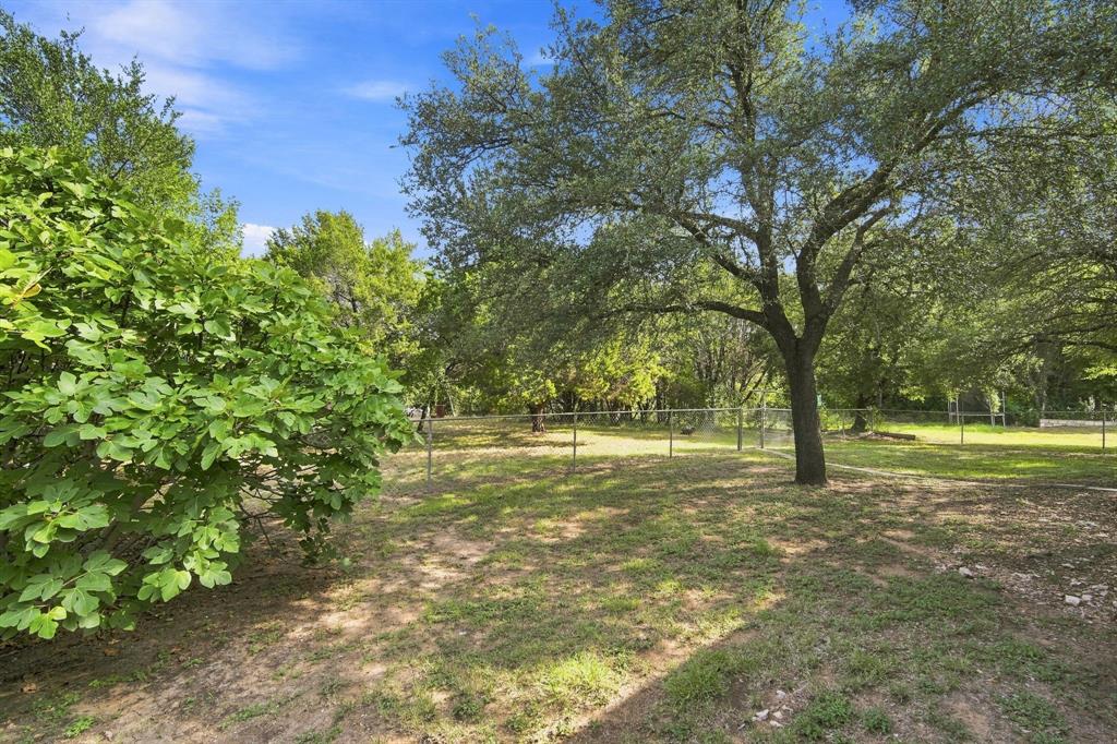 125 Deer Shadow Circle Property Photo 27