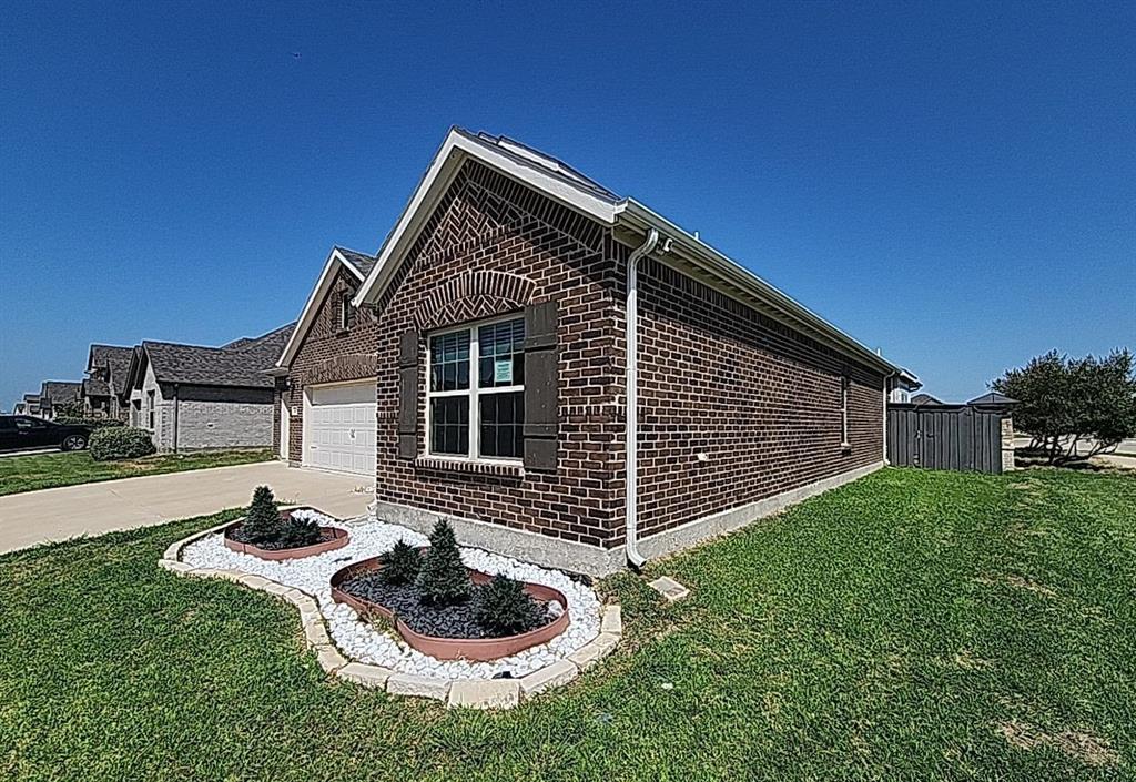 7105 Pampas Place Property Photo 4