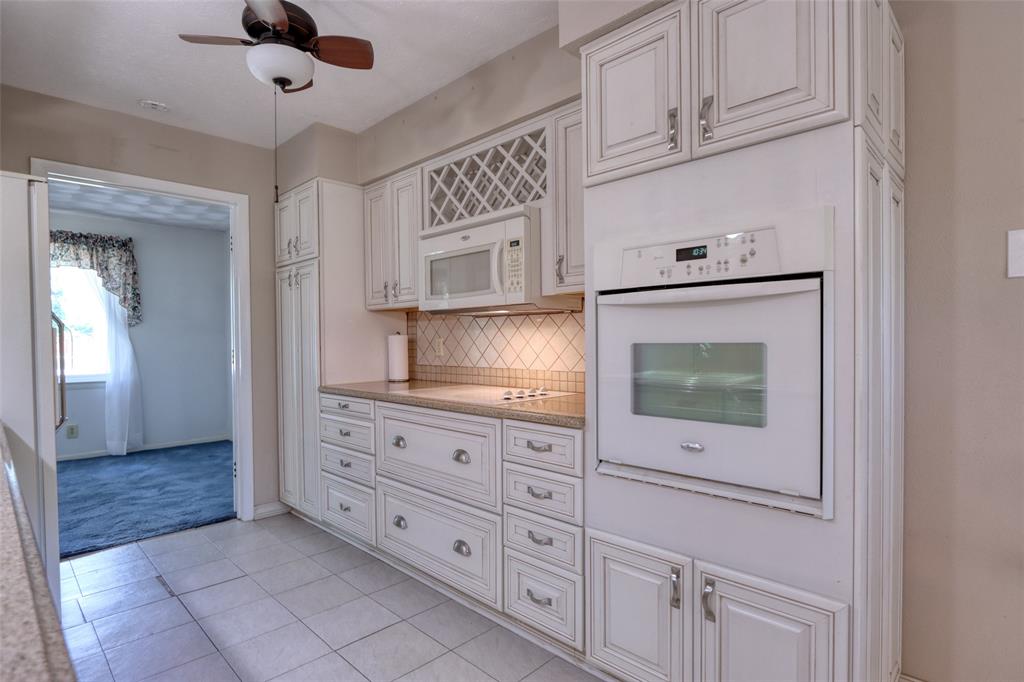 938 Nature Drive Property Photo 11