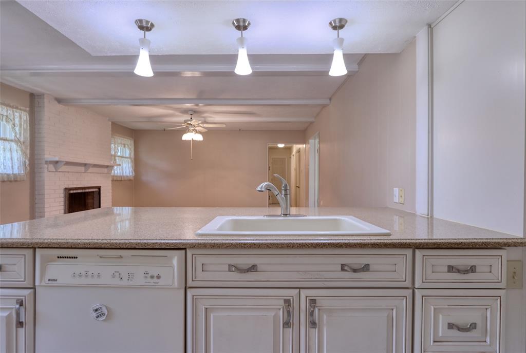 938 Nature Drive Property Photo 12