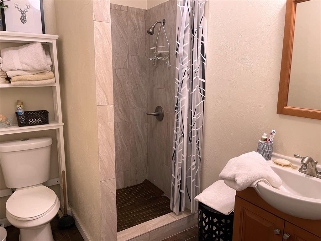 14324 Fm 1394 Property Photo 16