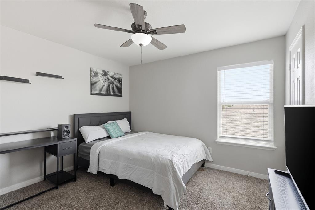612 Lazy Crest Drive Property Photo 30