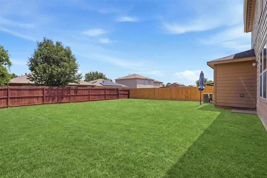 612 Lazy Crest Drive Property Photo 32