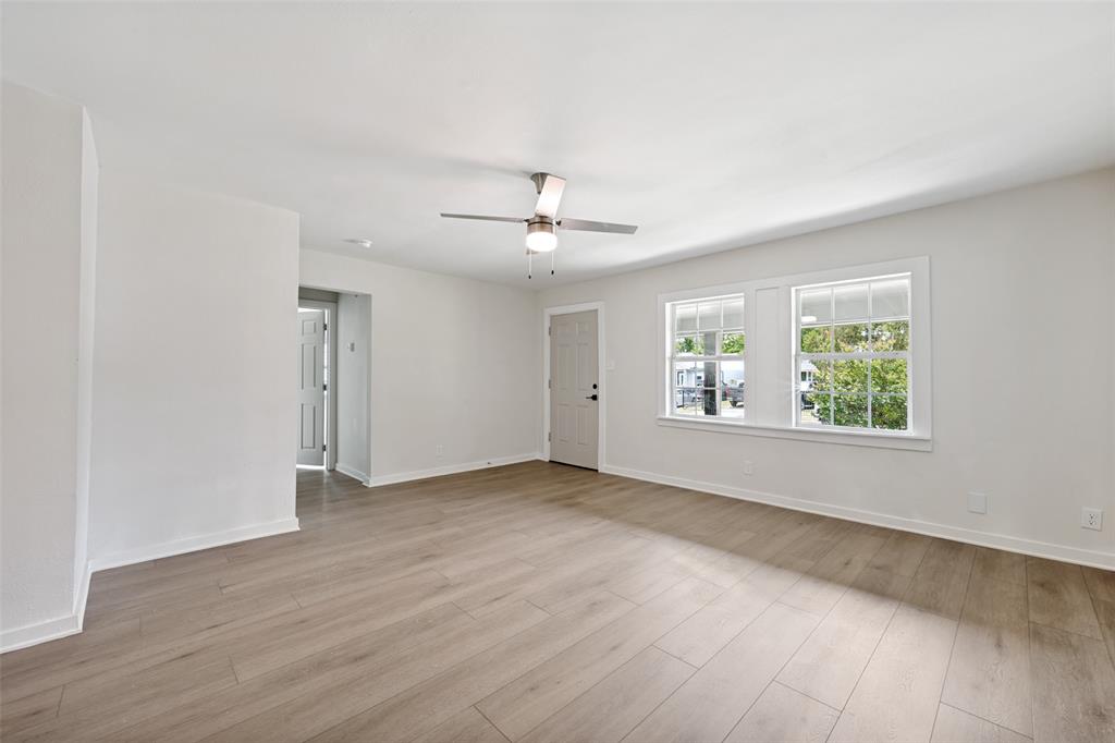4401 Forbes Street Property Photo 2