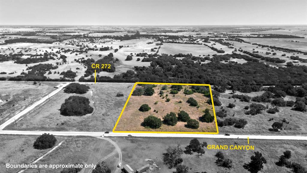 461 Grand Canyon Drive Property Photo 3